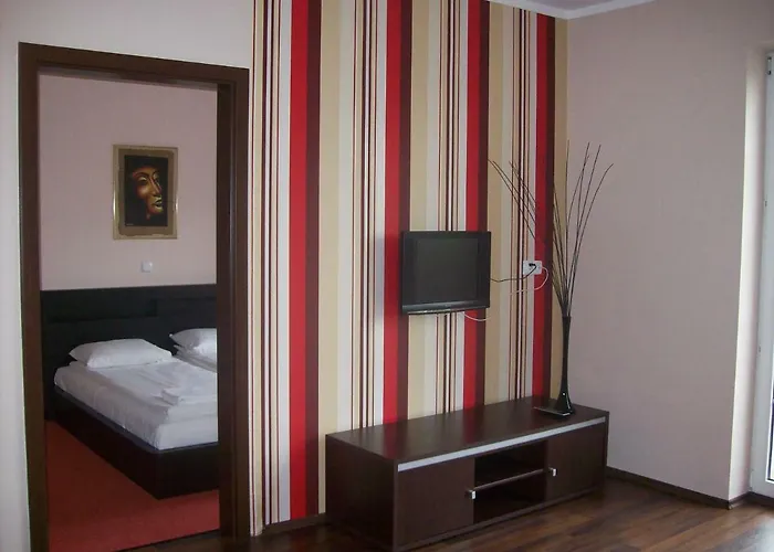 Montania Bed & Breakfast *